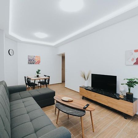 Comfy And Stylish Apartment Thessaloníki Ngoại thất bức ảnh